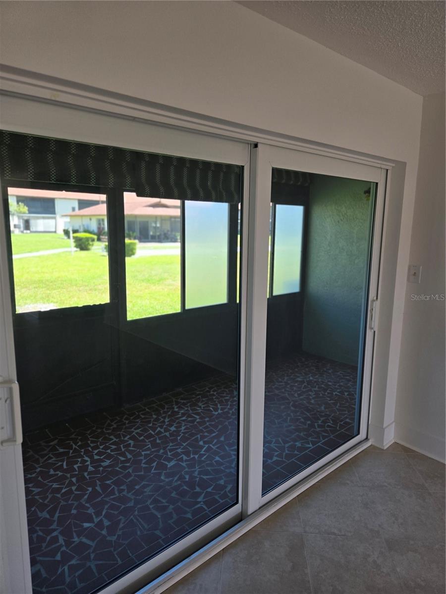 4937 MARINE PKWY #106, NEW PORT RICHEY, FL, 34652