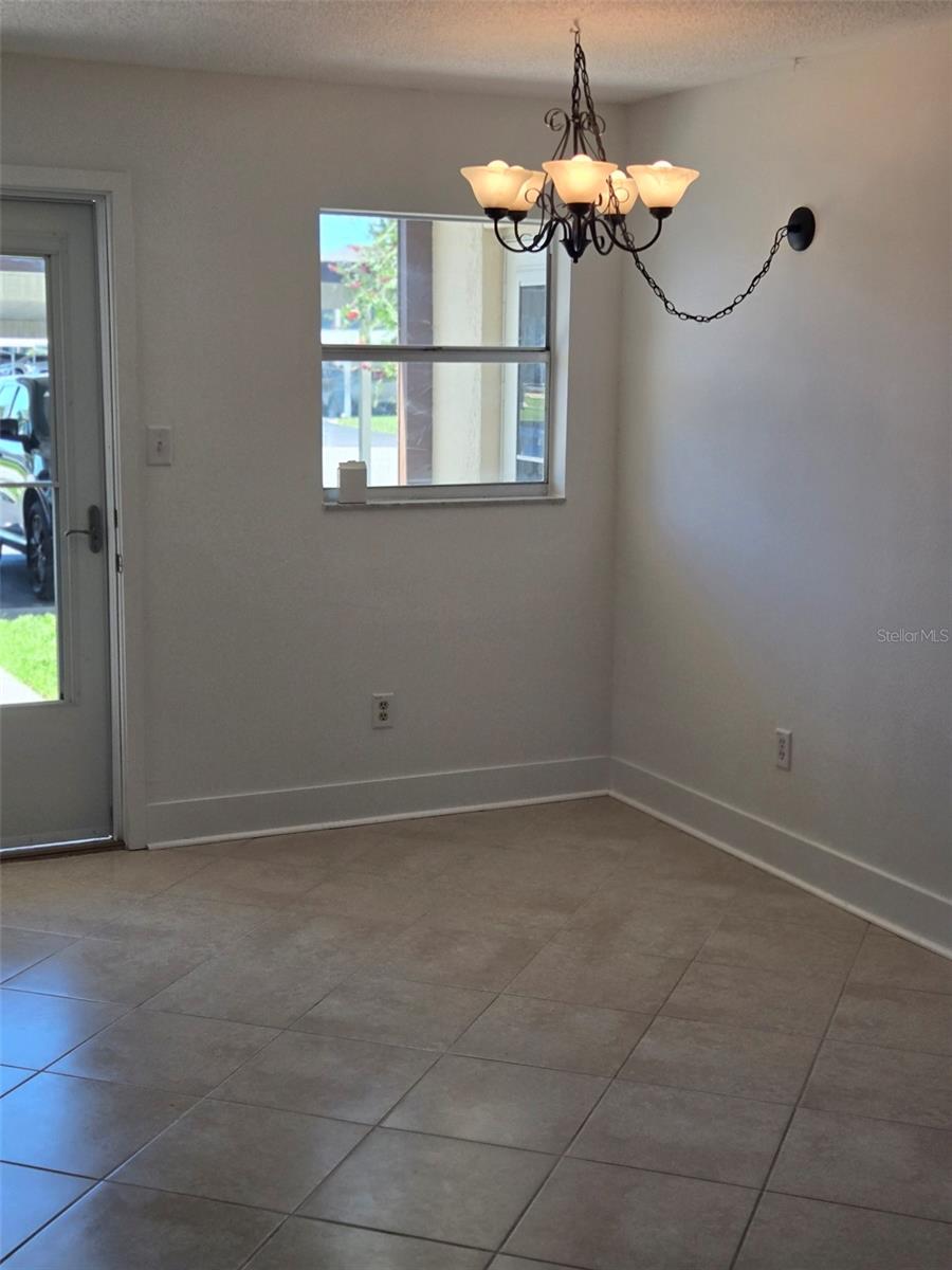 4937 MARINE PKWY #106, NEW PORT RICHEY, FL, 34652