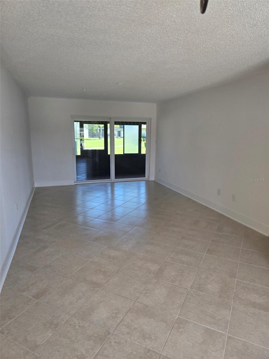 4937 MARINE PKWY #106, NEW PORT RICHEY, FL, 34652
