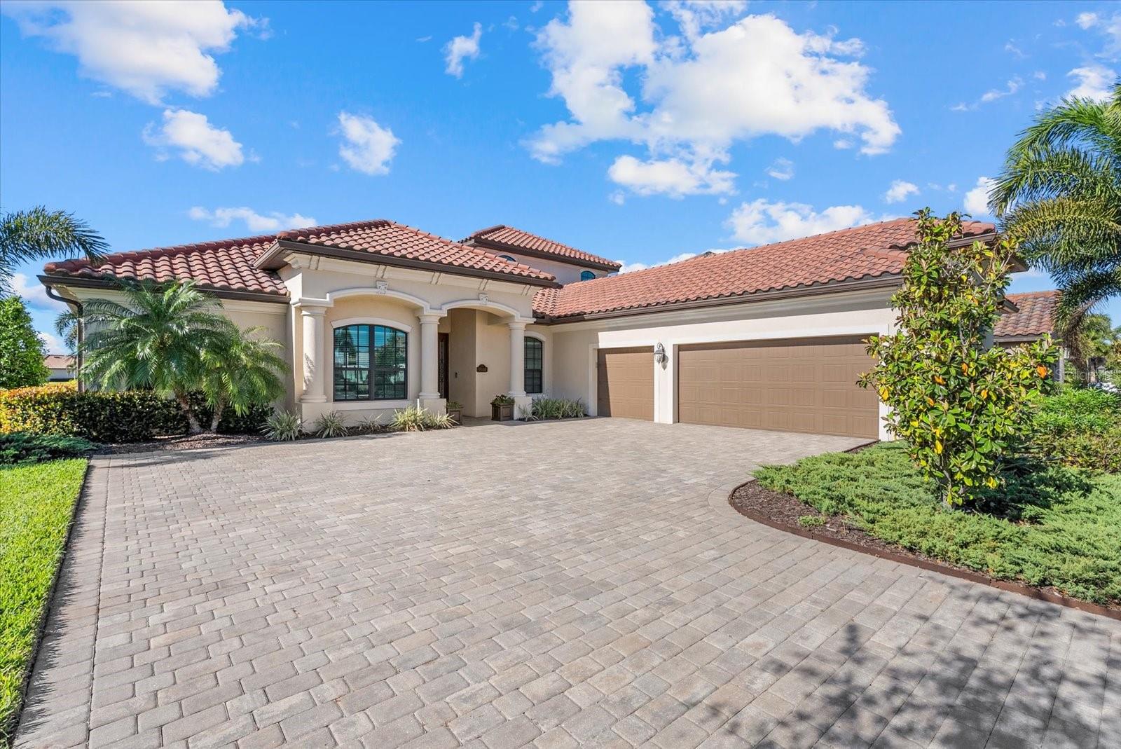 5544 MULLIGAN WAY, BRADENTON, FL, 34211