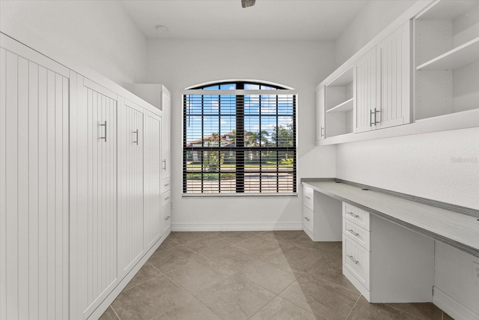 5544 MULLIGAN WAY, BRADENTON, FL, 34211