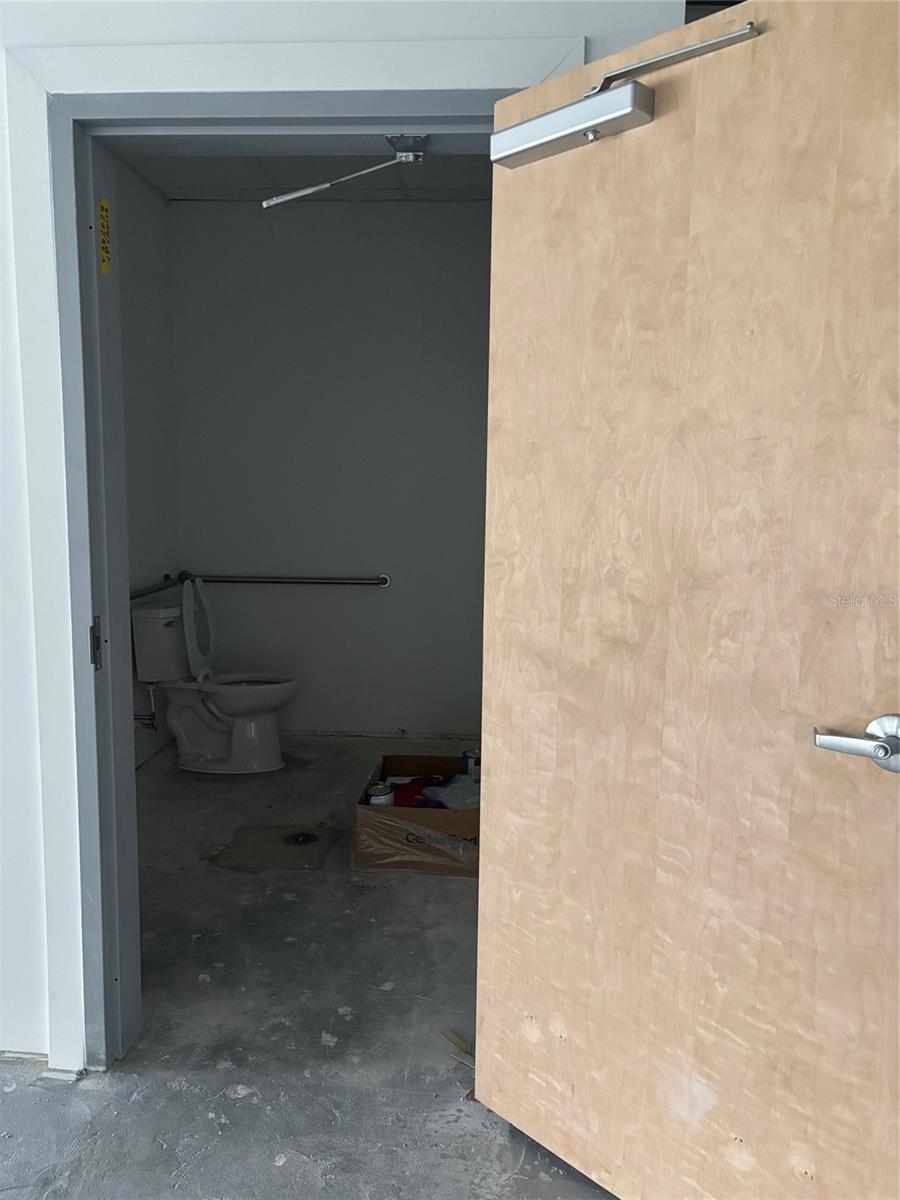 215 CENTER ST #225/227, WINTER GARDEN, FL, 34787