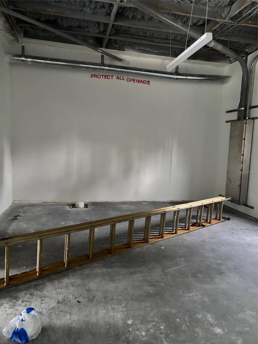 215 CENTER ST #225/227, WINTER GARDEN, FL, 34787