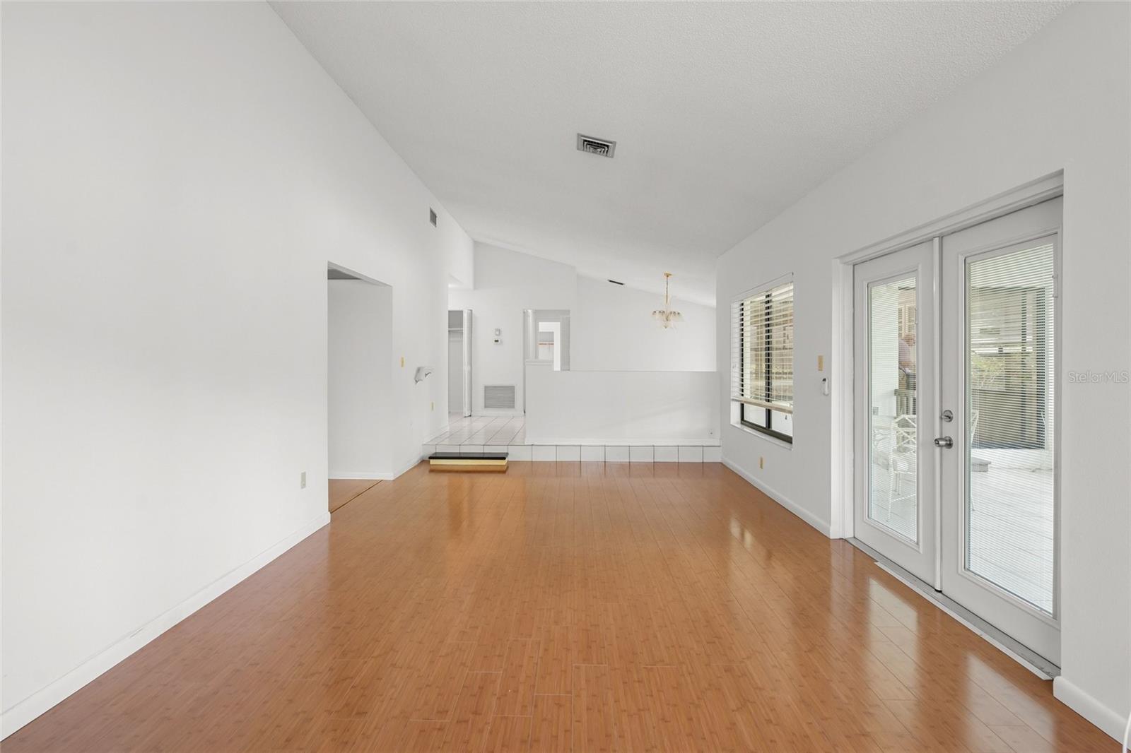 4238 CARRIAGE DR #46, SARASOTA, FL, 34241