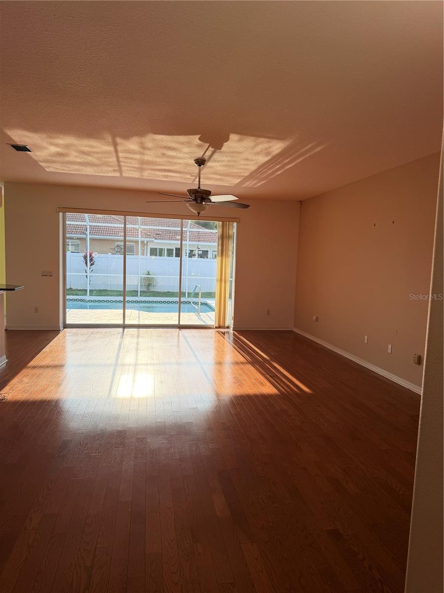 7404 38TH CT E, SARASOTA, FL, 34243