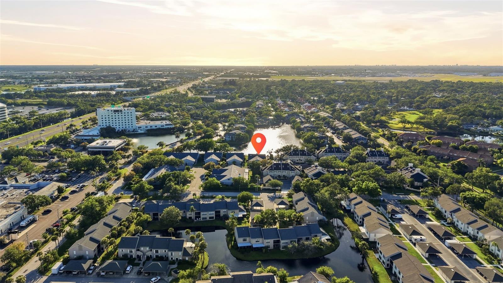 13614 LAKE POINT DR S, CLEARWATER, FL, 33762