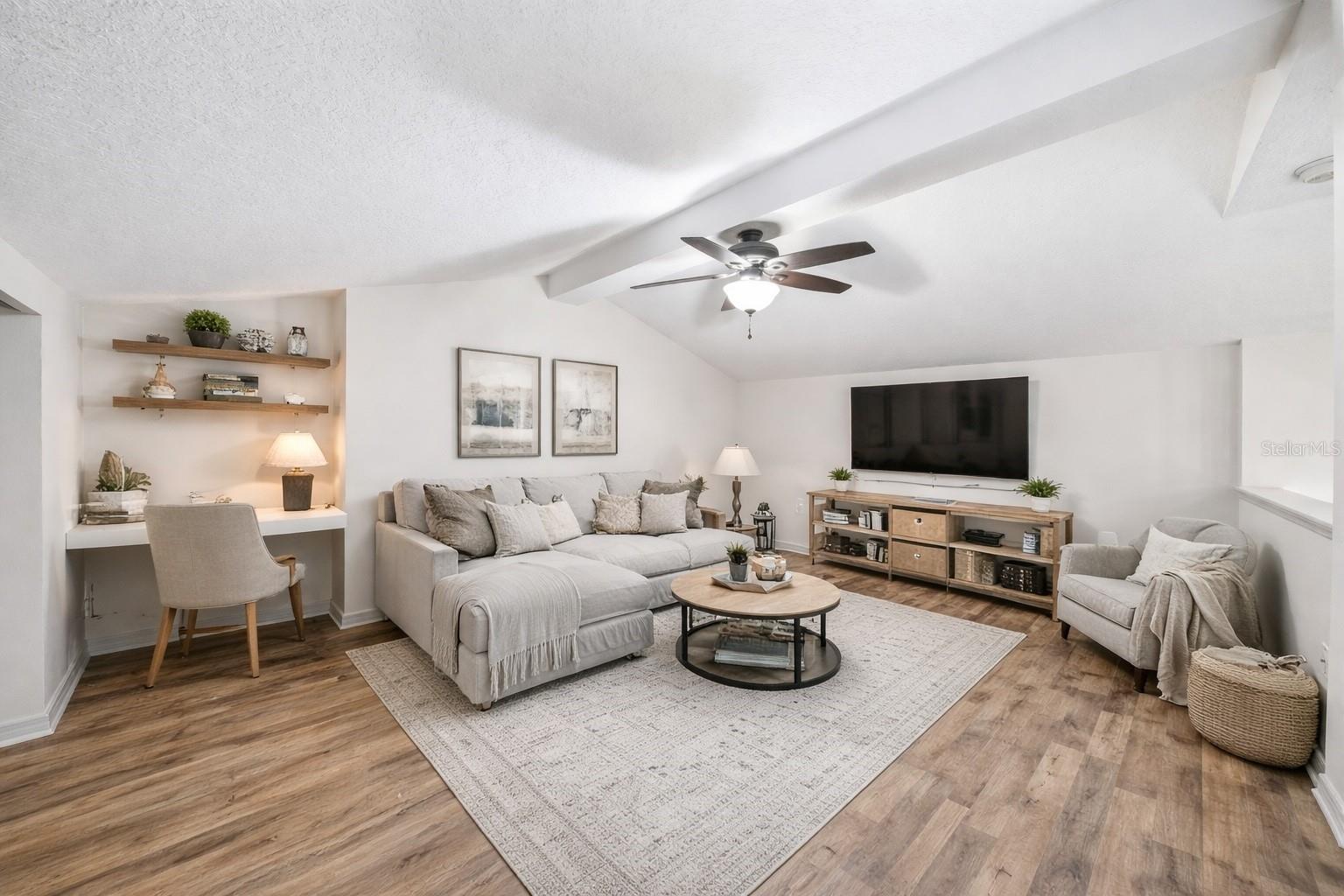 13614 LAKE POINT DR S, CLEARWATER, FL, 33762