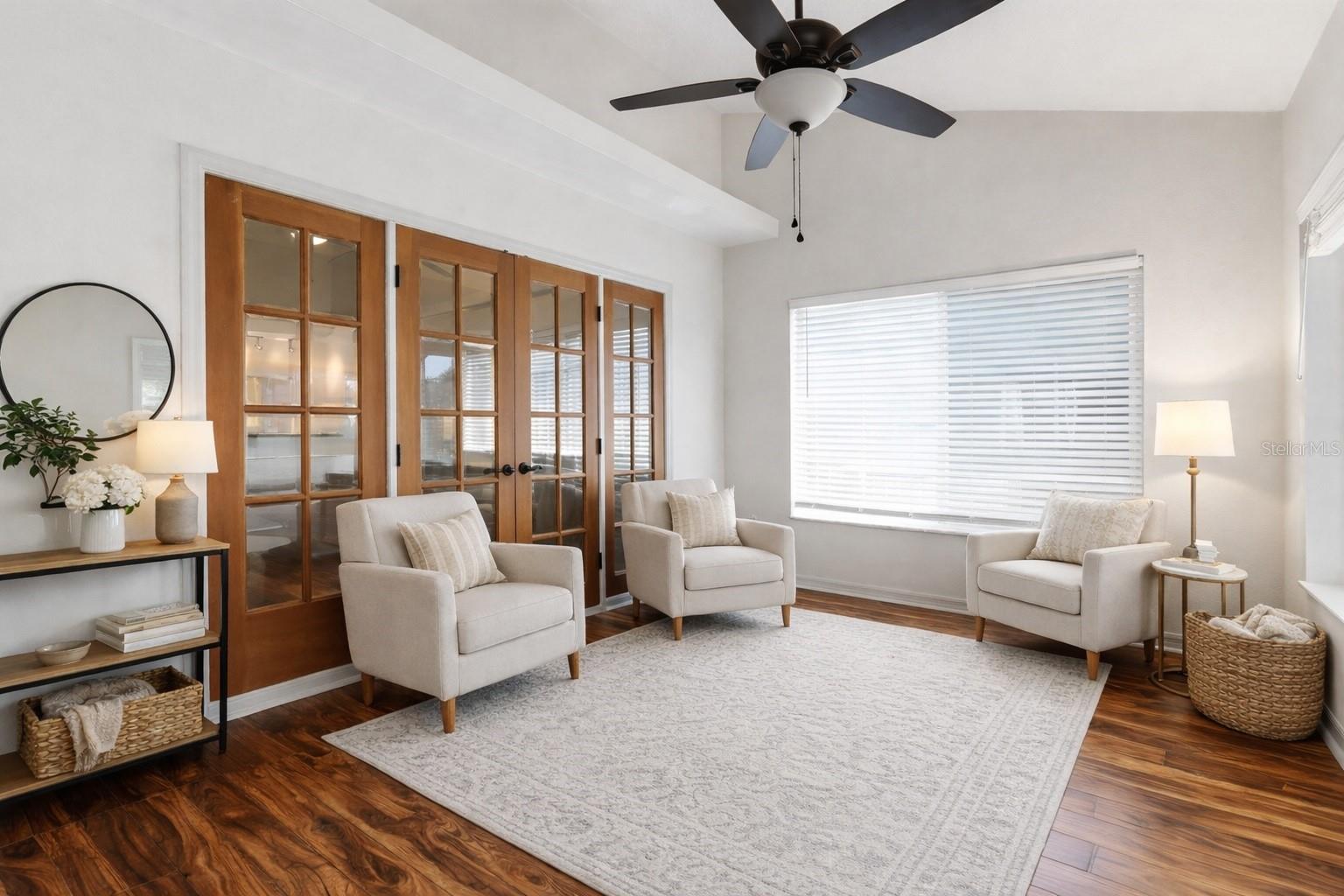 13614 LAKE POINT DR S, CLEARWATER, FL, 33762