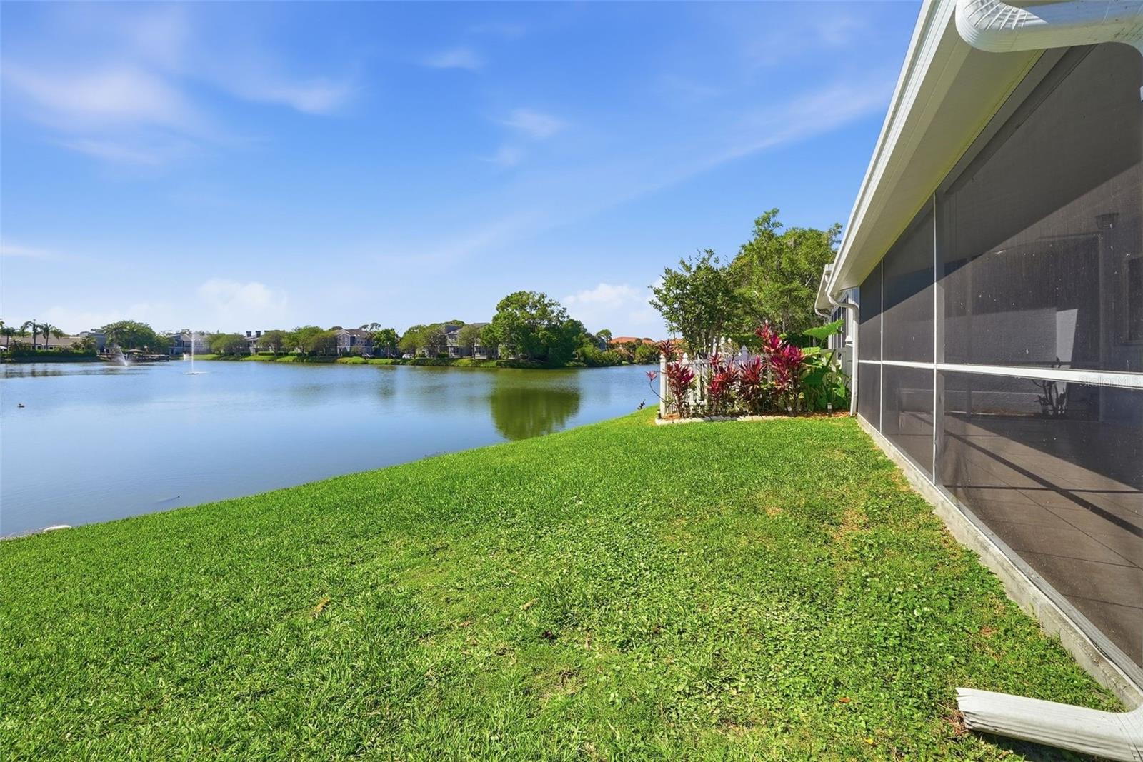 13614 LAKE POINT DR S, CLEARWATER, FL, 33762