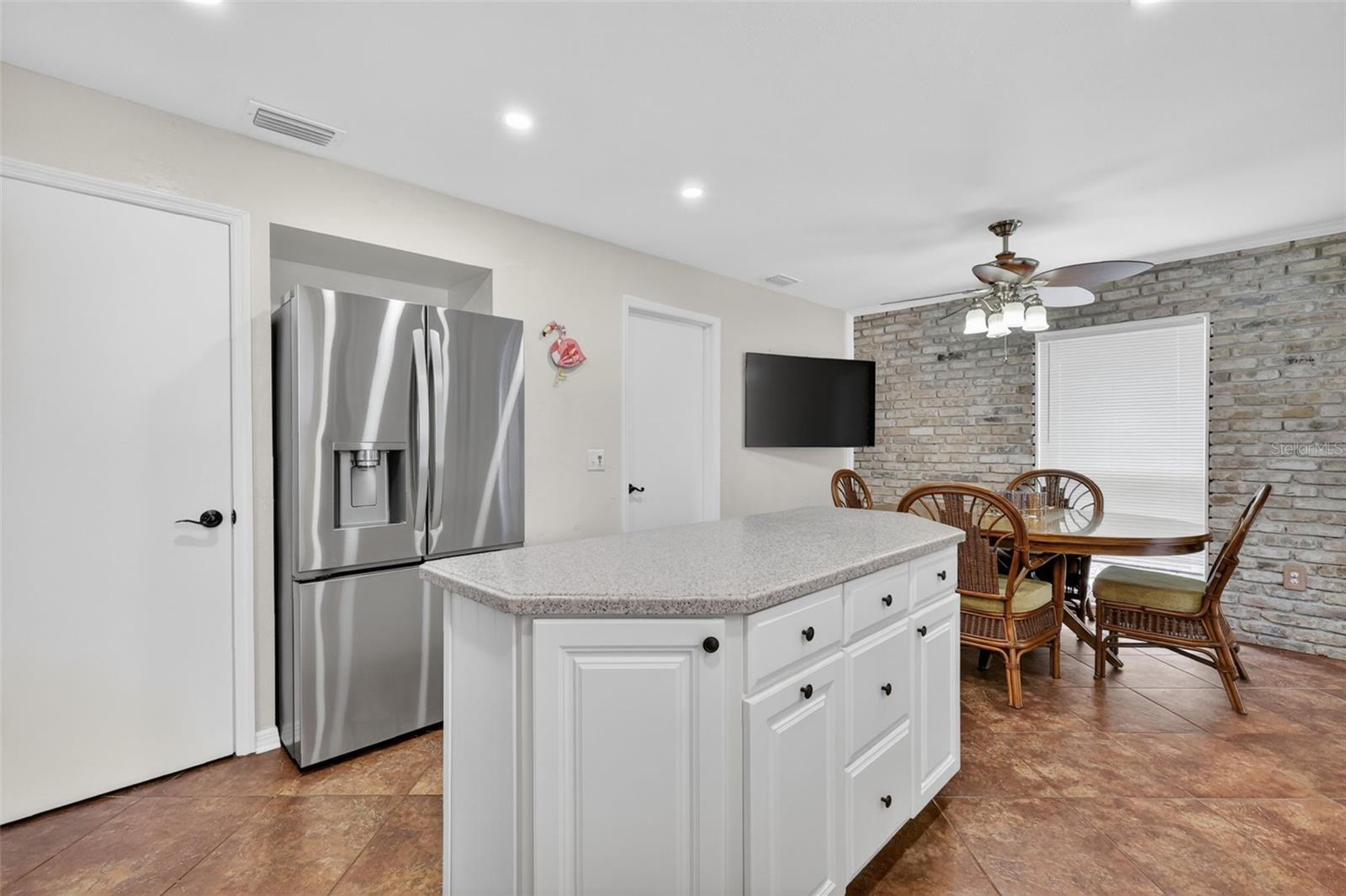 DORA PARK ESTATES, MOUNT DORA, FL, 32757