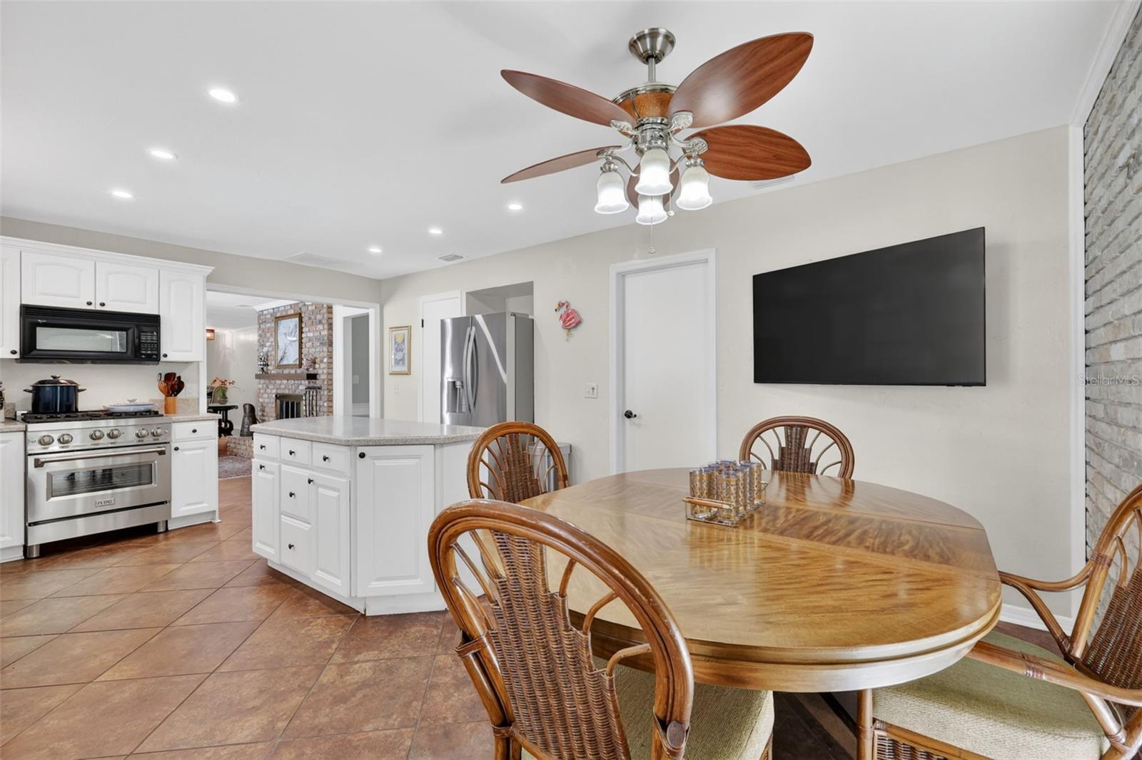 DORA PARK ESTATES, MOUNT DORA, FL, 32757