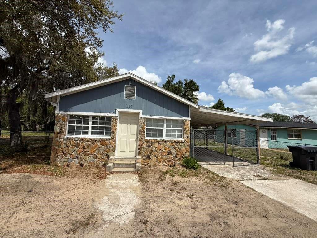 313 E BOOKER ST, AVON PARK, FL, 33825