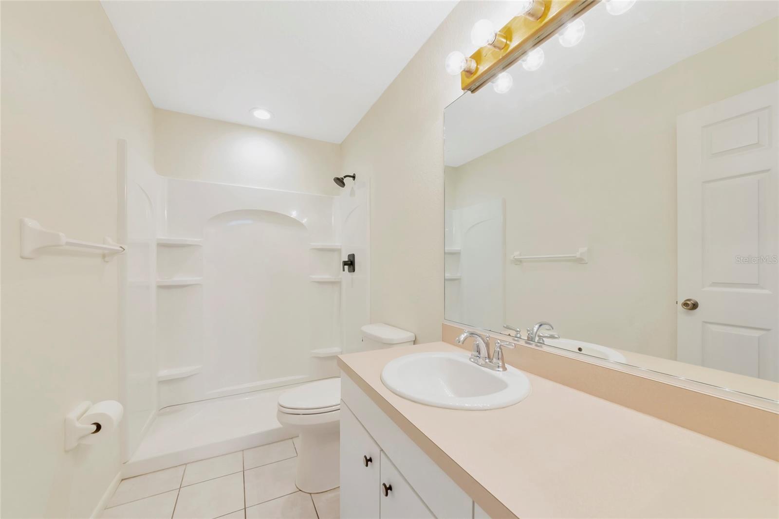 5615 18TH AVE E, BRADENTON, FL, 34208