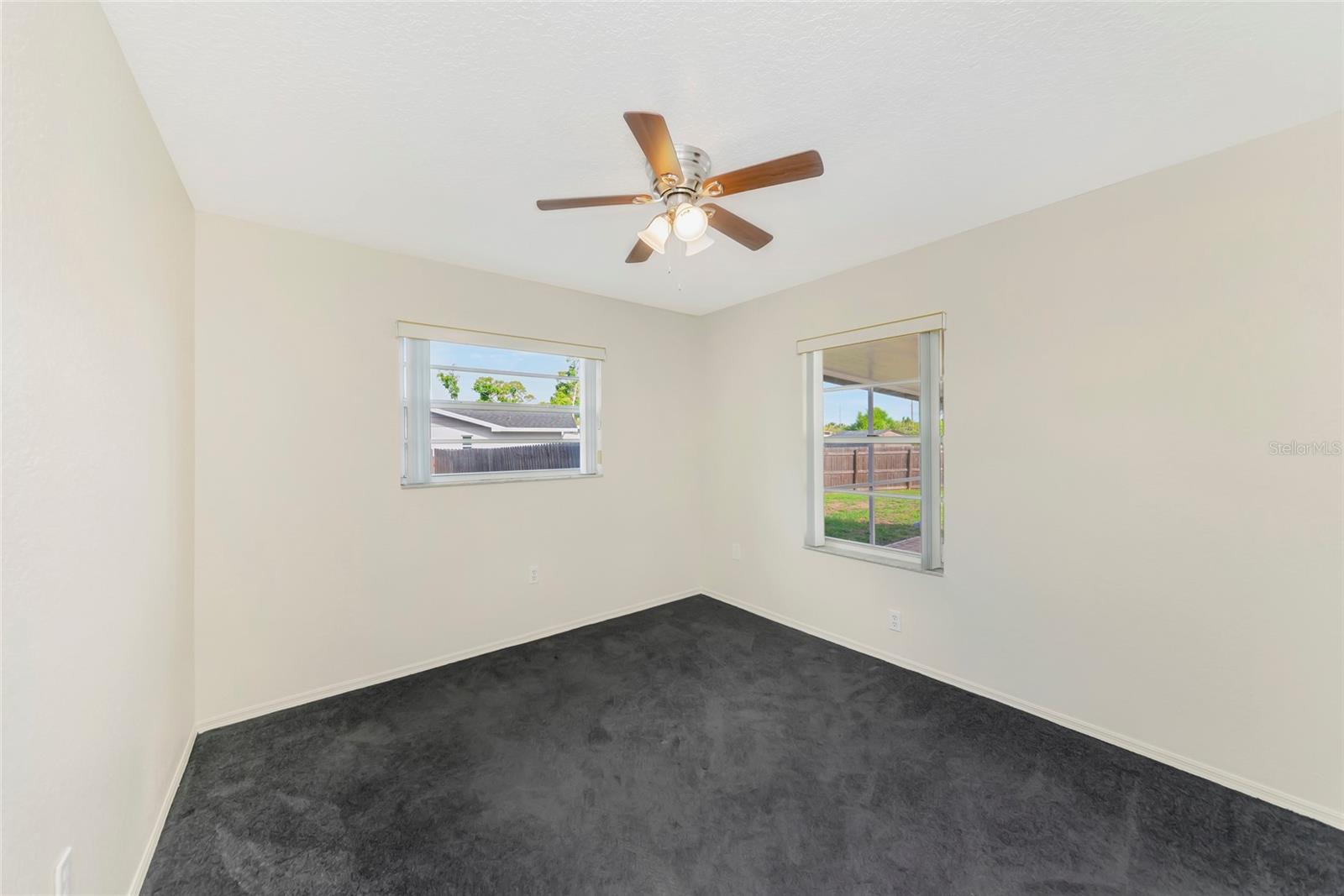 5615 18TH AVE E, BRADENTON, FL, 34208