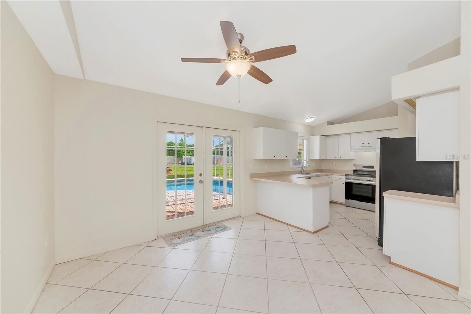 5615 18TH AVE E, BRADENTON, FL, 34208