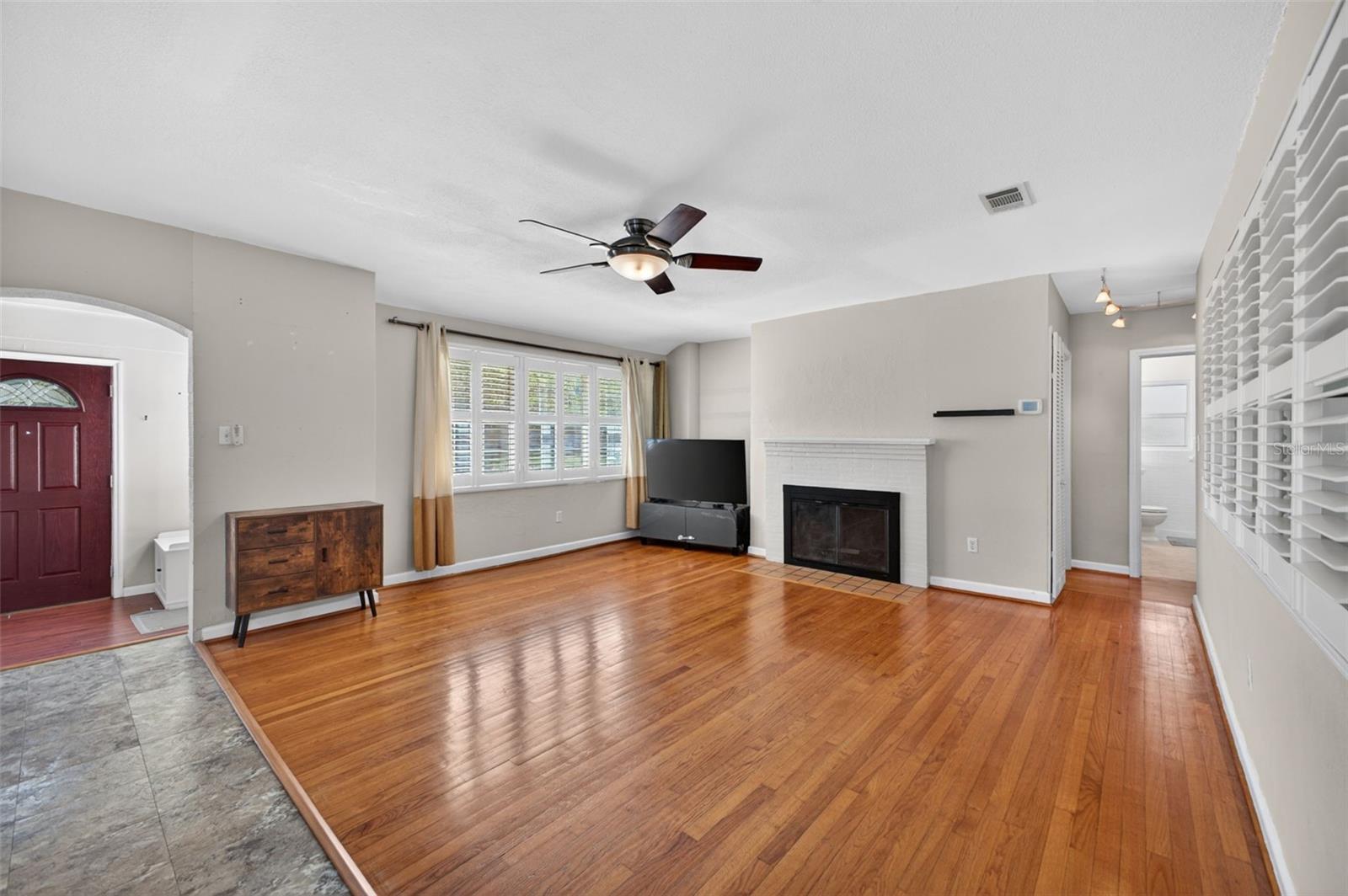 114 N ARCTURAS AVE, CLEARWATER, FL, 33765