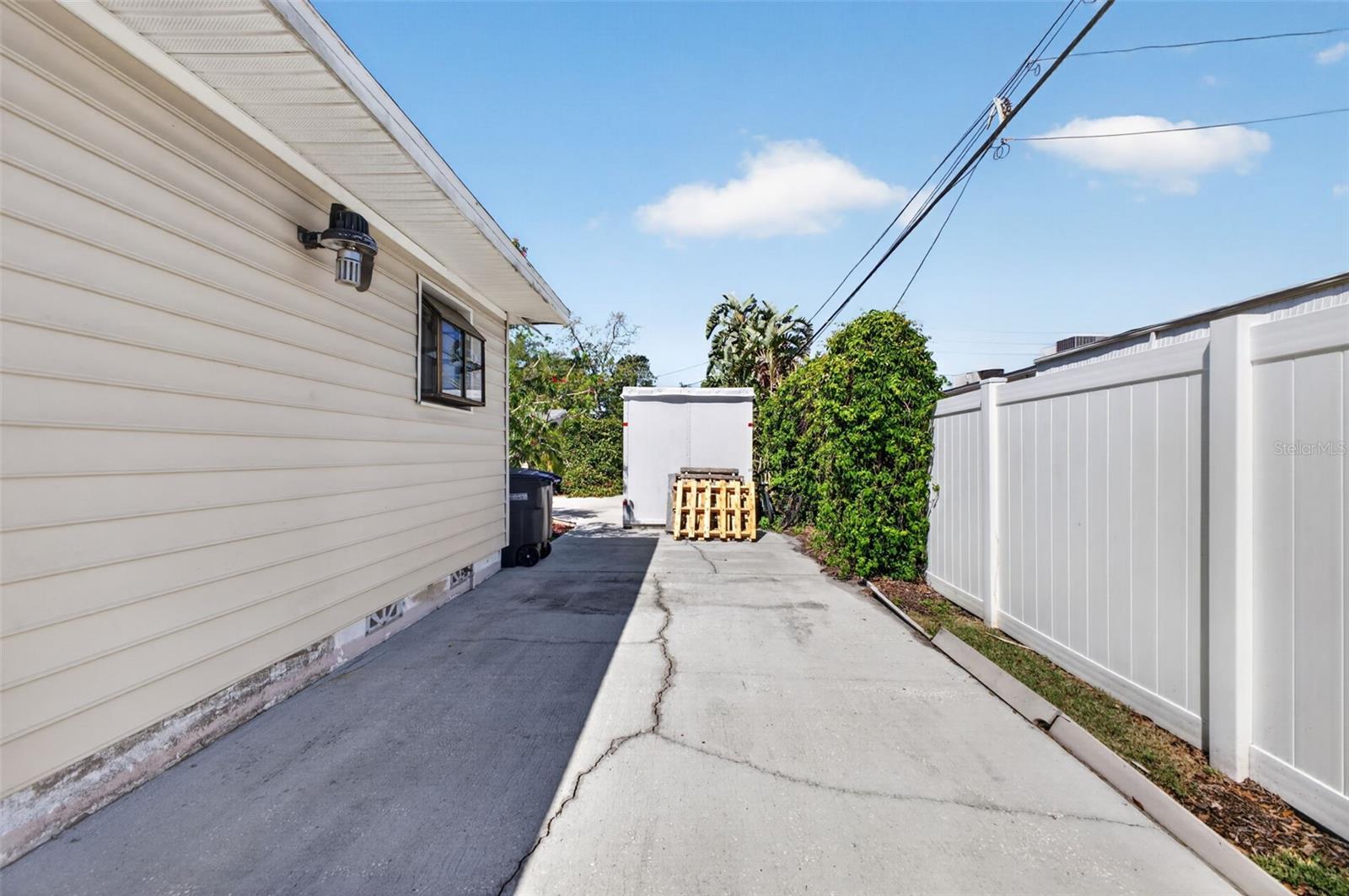 114 N ARCTURAS AVE, CLEARWATER, FL, 33765