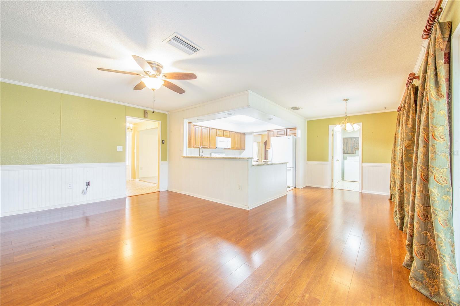 281 PARADISE ISLAND DR, HAINES CITY, FL, 33844