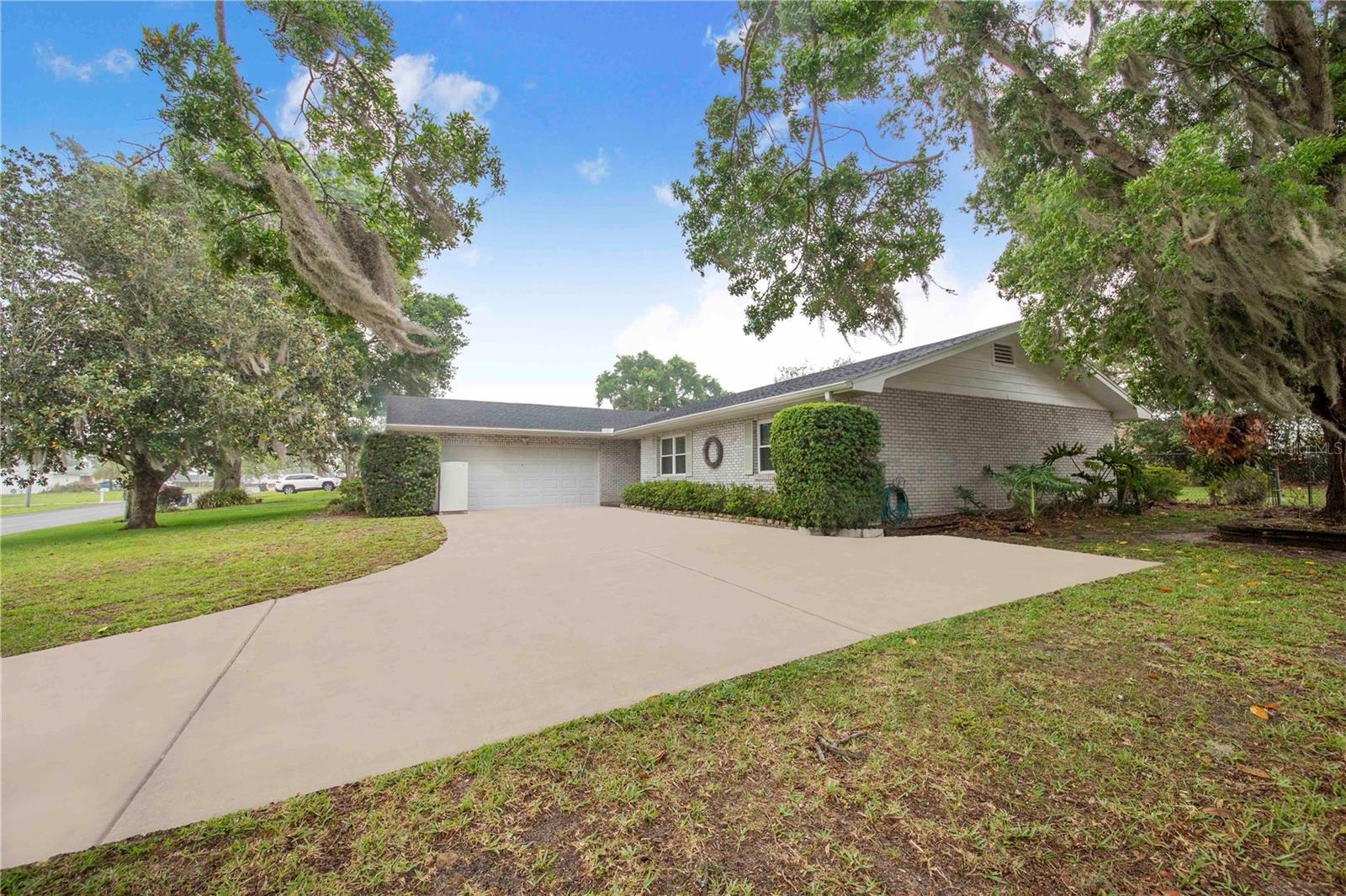 281 PARADISE ISLAND DR, HAINES CITY, FL, 33844