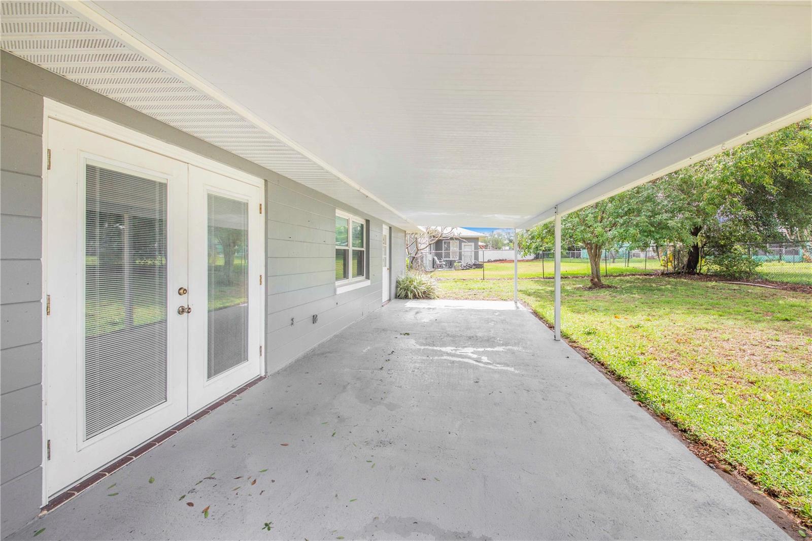 281 PARADISE ISLAND DR, HAINES CITY, FL, 33844
