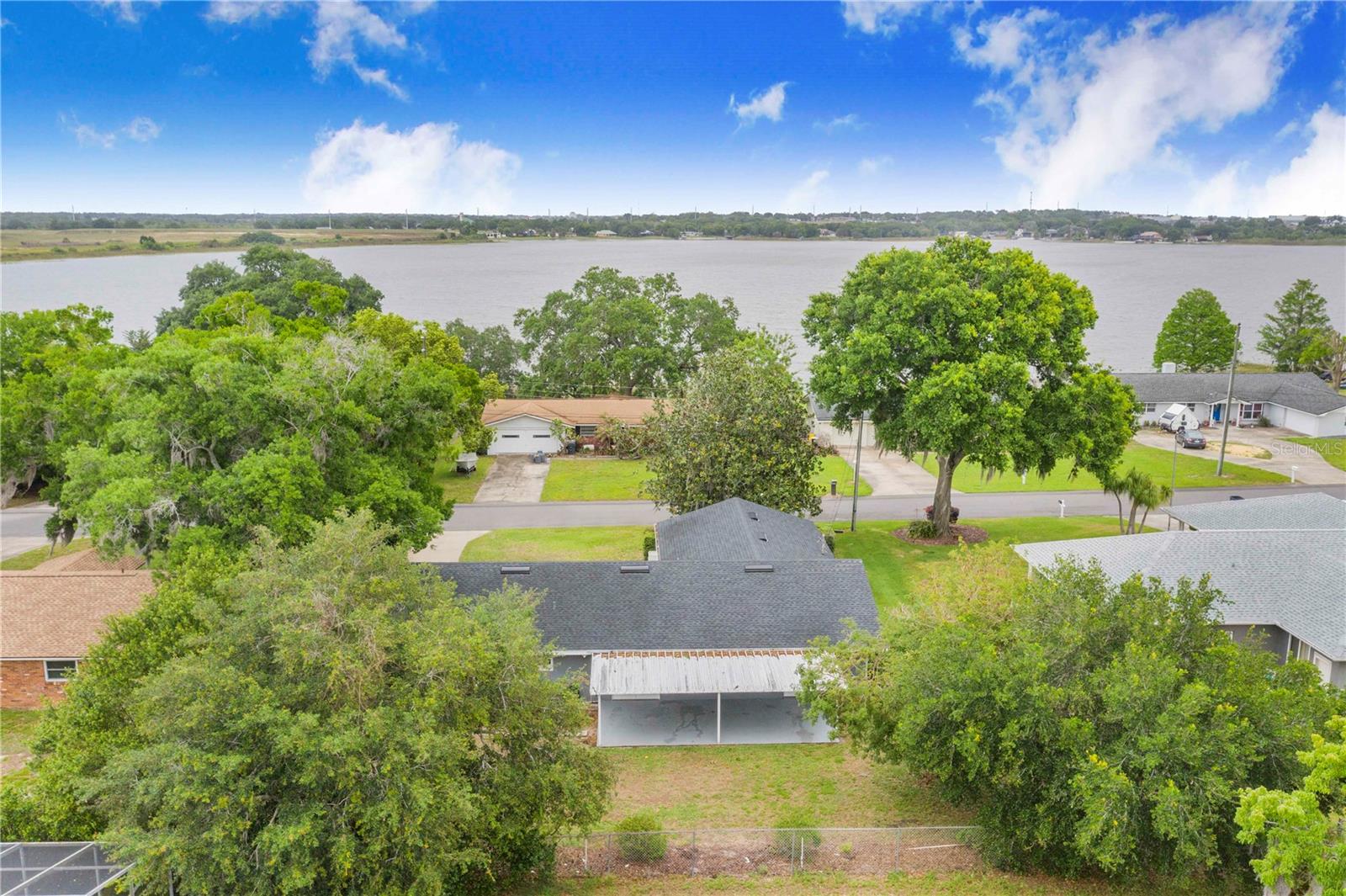 281 PARADISE ISLAND DR, HAINES CITY, FL, 33844