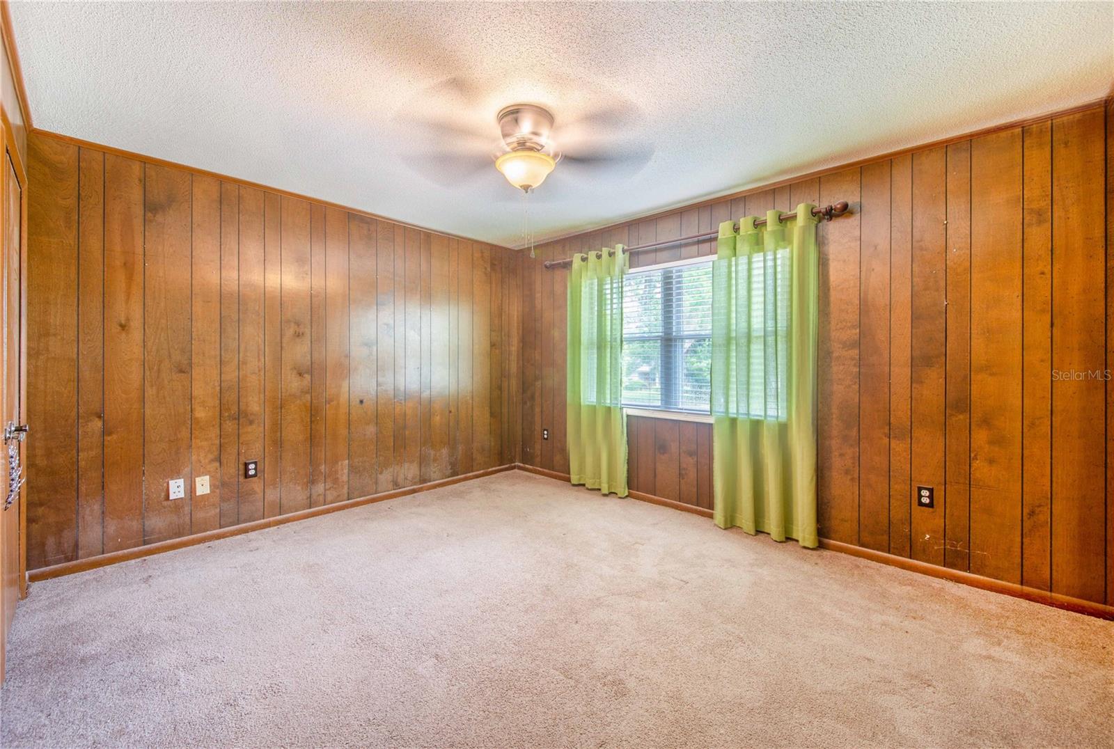 281 PARADISE ISLAND DR, HAINES CITY, FL, 33844