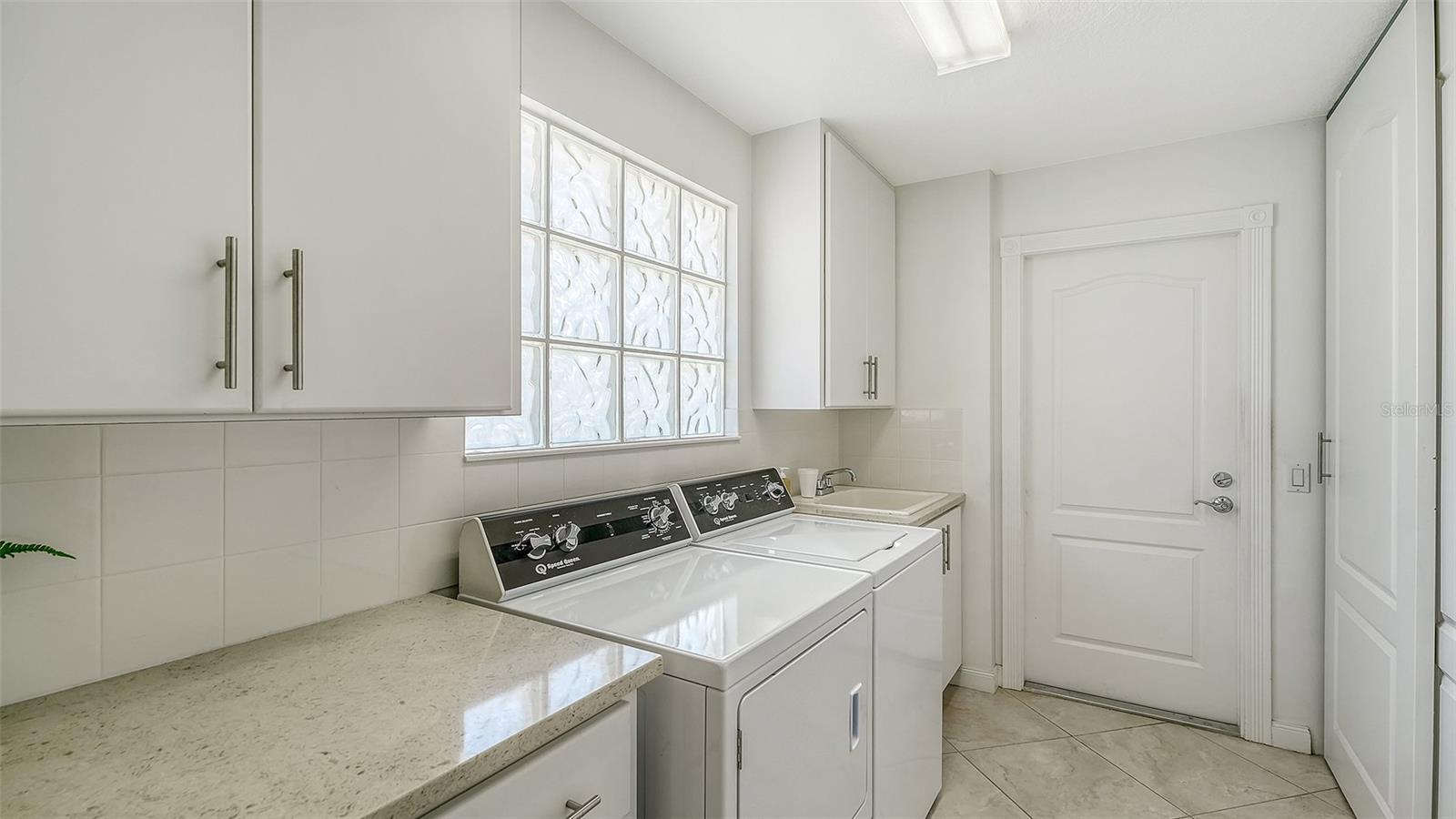 5867 HELICON PL, SARASOTA, FL, 34238