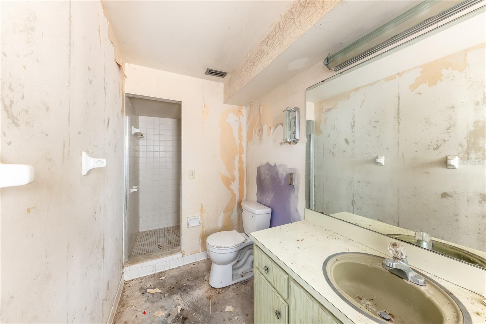 136 GLENDALE DR, LONGWOOD, FL, 32750