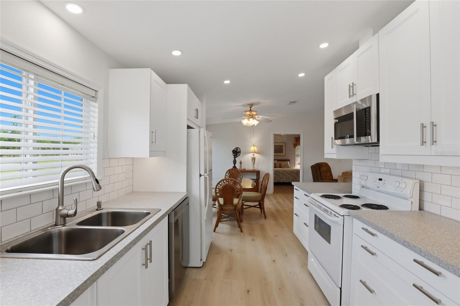 29228 EDGEWOOD ST, PUNTA GORDA, FL, 33982