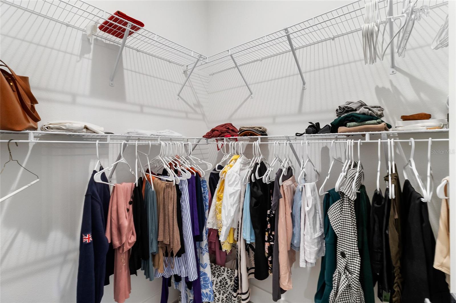 122 W SLIGH AVE, TAMPA, FL, 33604