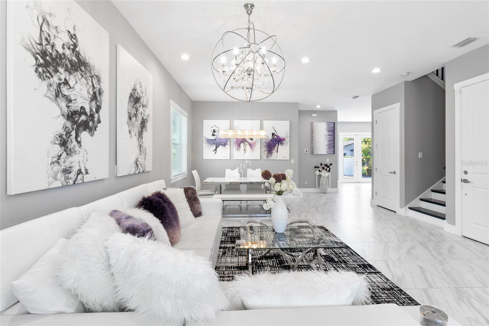 122 W SLIGH AVE, TAMPA, FL, 33604