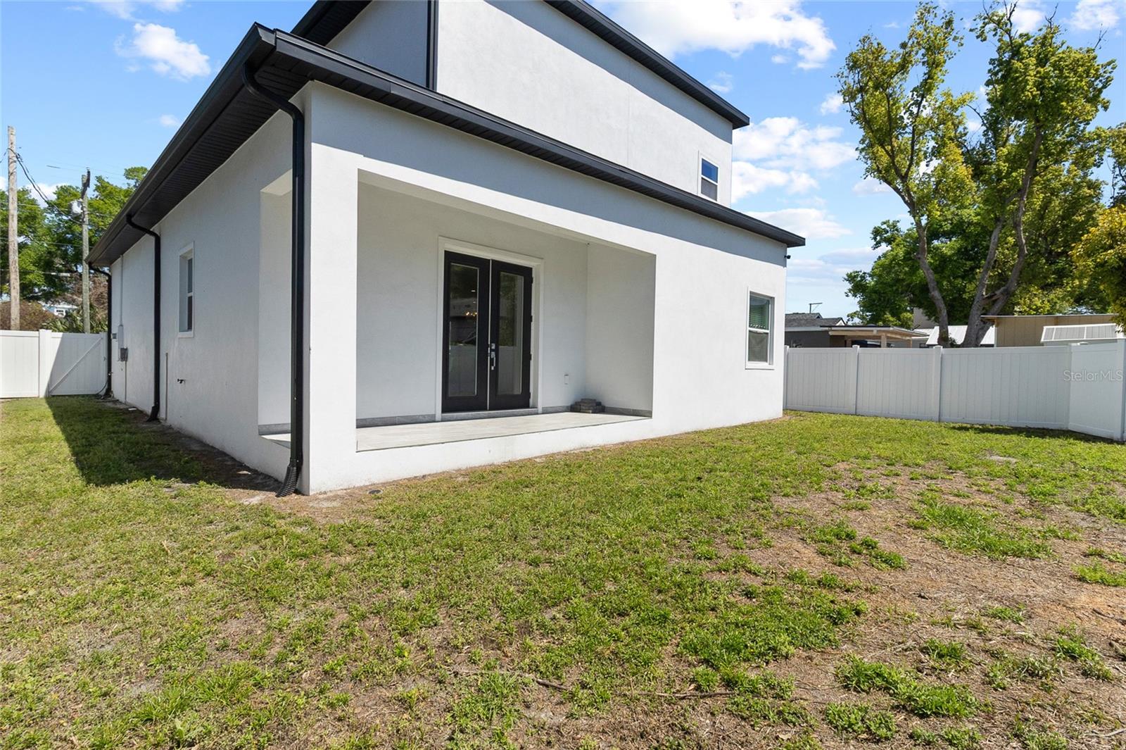 122 W SLIGH AVE, TAMPA, FL, 33604