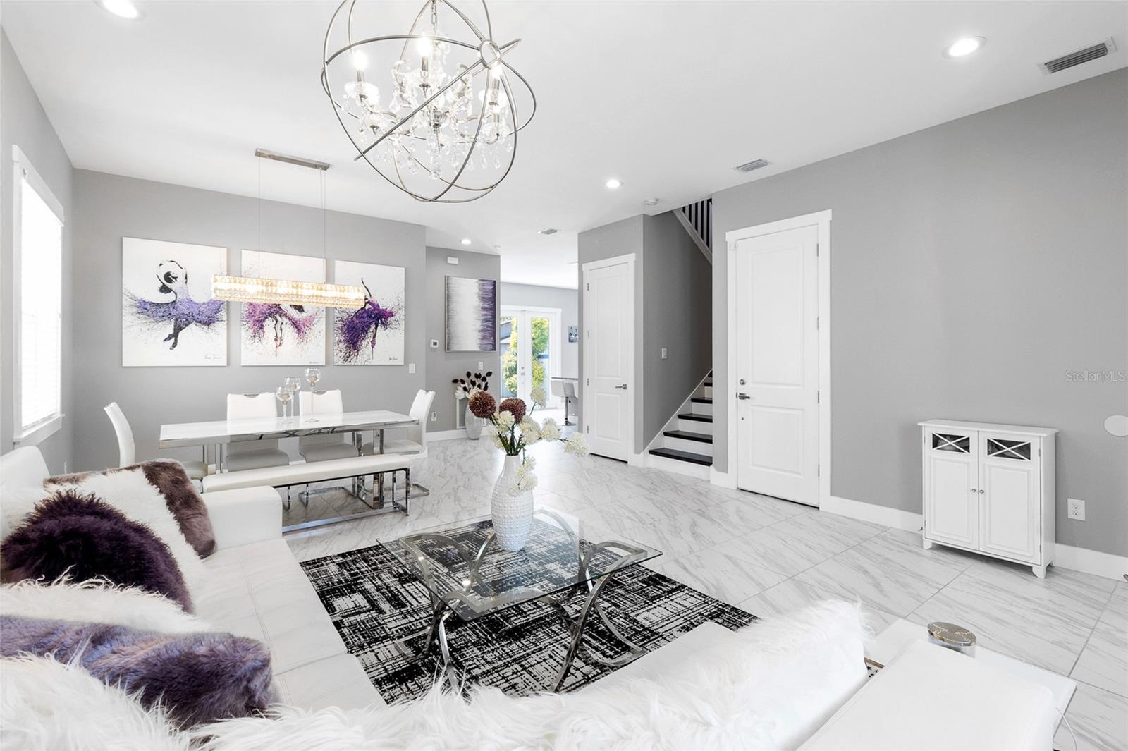 122 W SLIGH AVE, TAMPA, FL, 33604