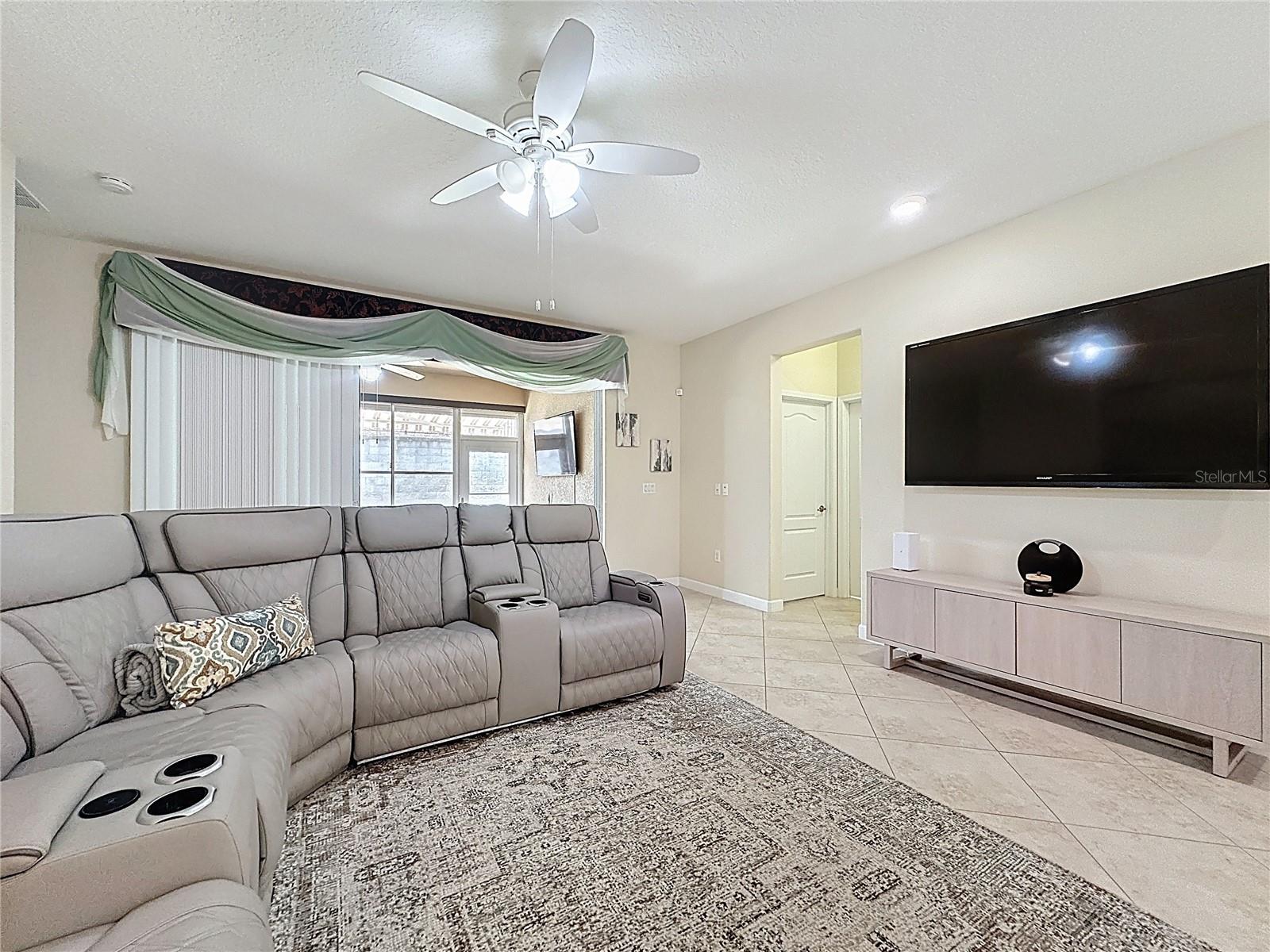 5307 CORTLAND DR, DAVENPORT, FL, 33837