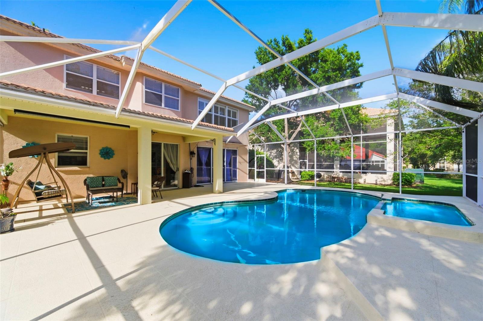 9207 MEADOW LANE CT, TAMPA, FL, 33647