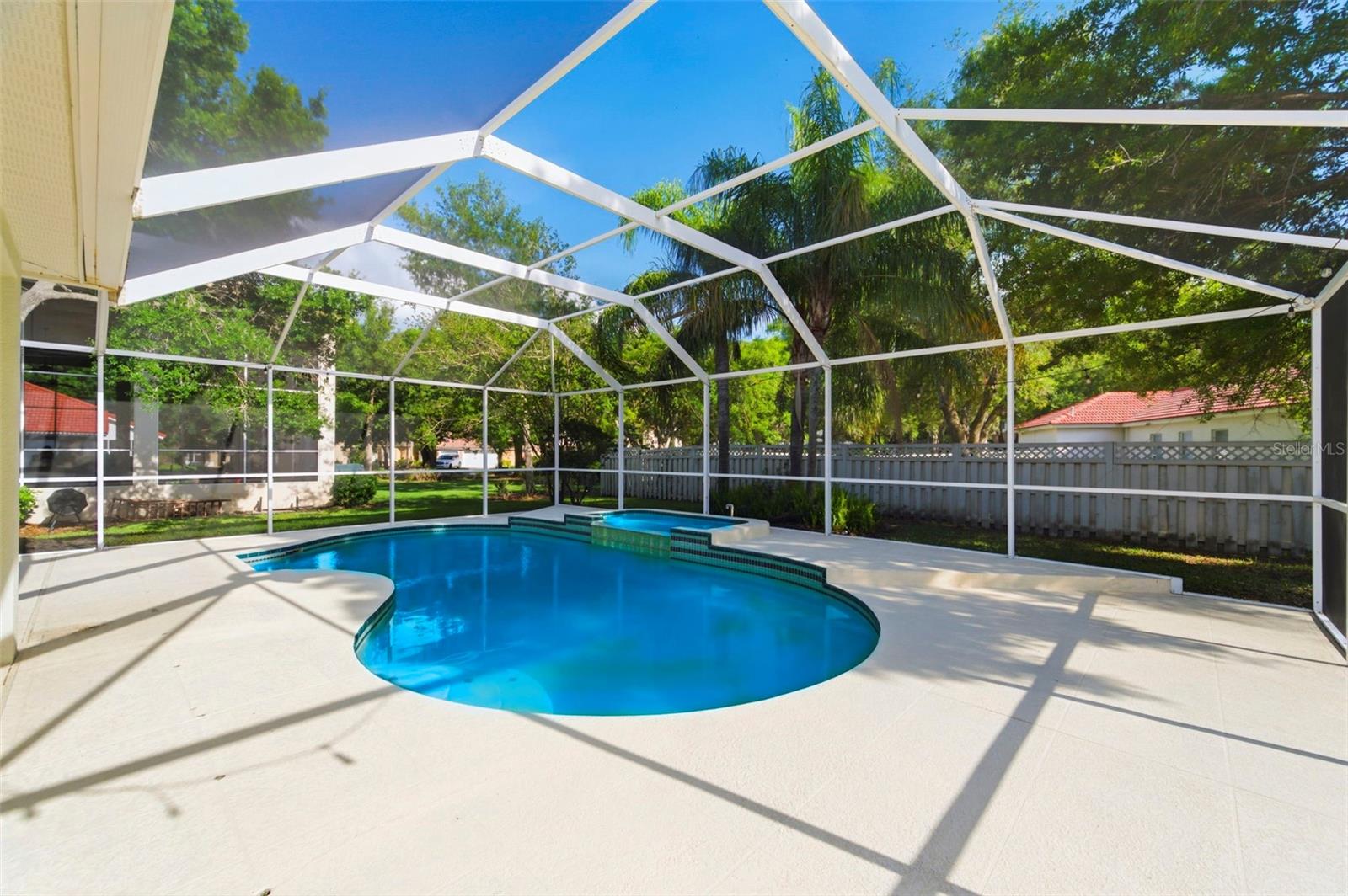 9207 MEADOW LANE CT, TAMPA, FL, 33647