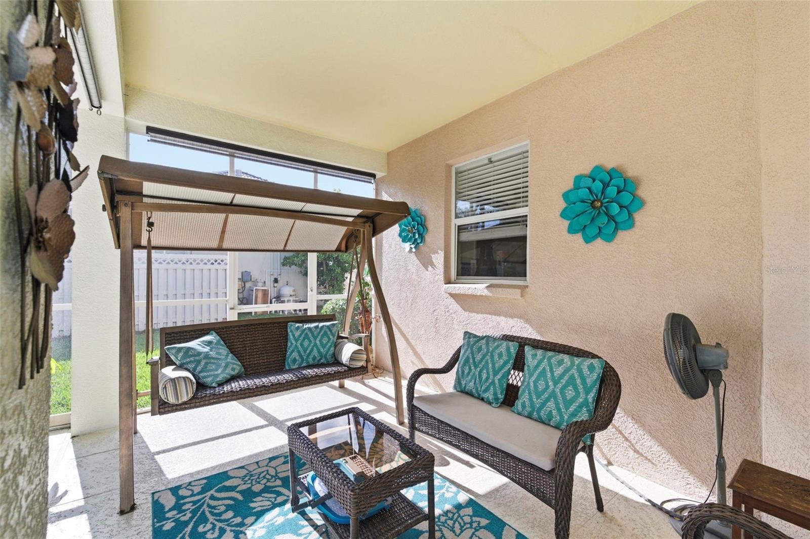 9207 MEADOW LANE CT, TAMPA, FL, 33647