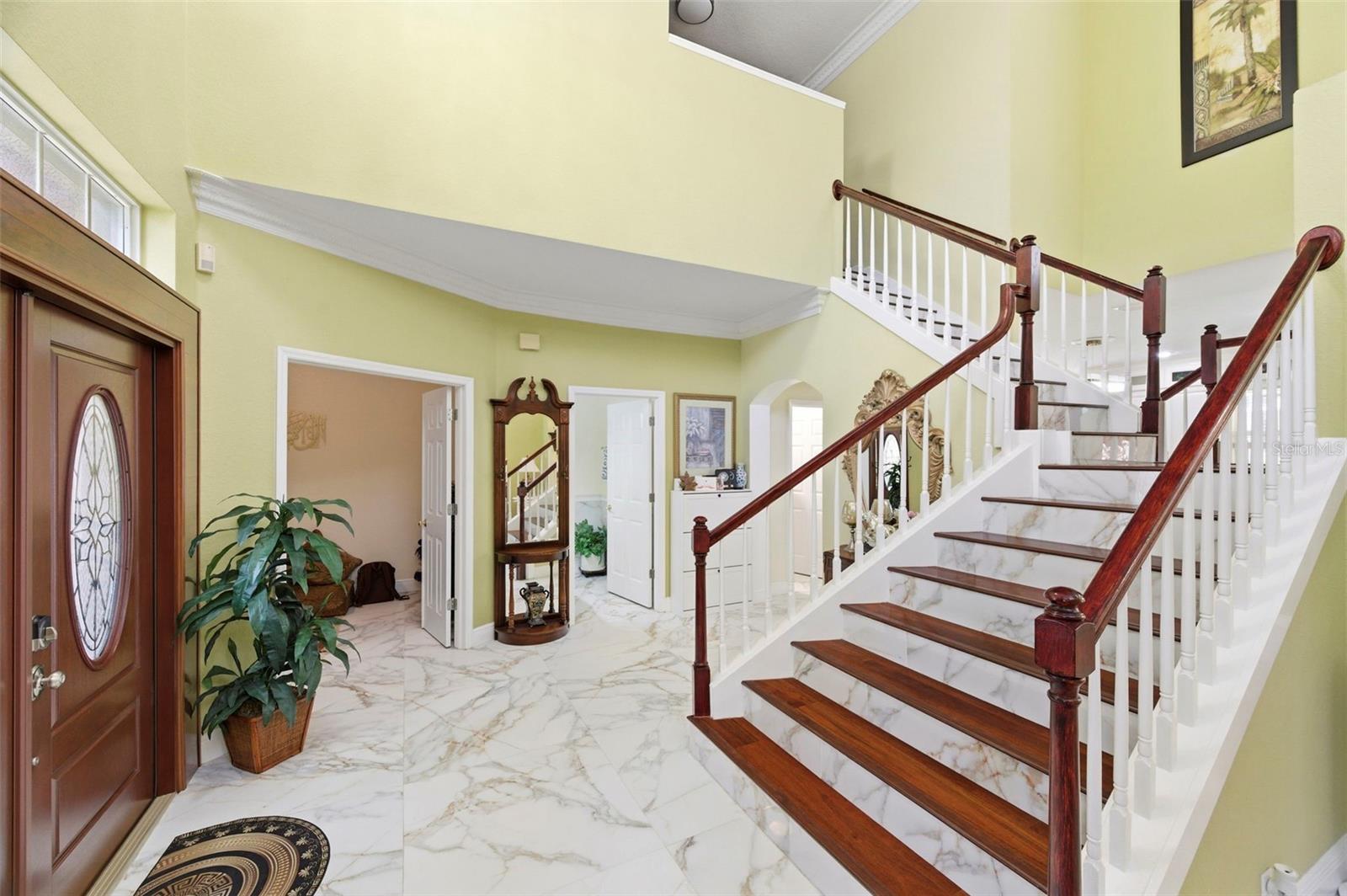 9207 MEADOW LANE CT, TAMPA, FL, 33647