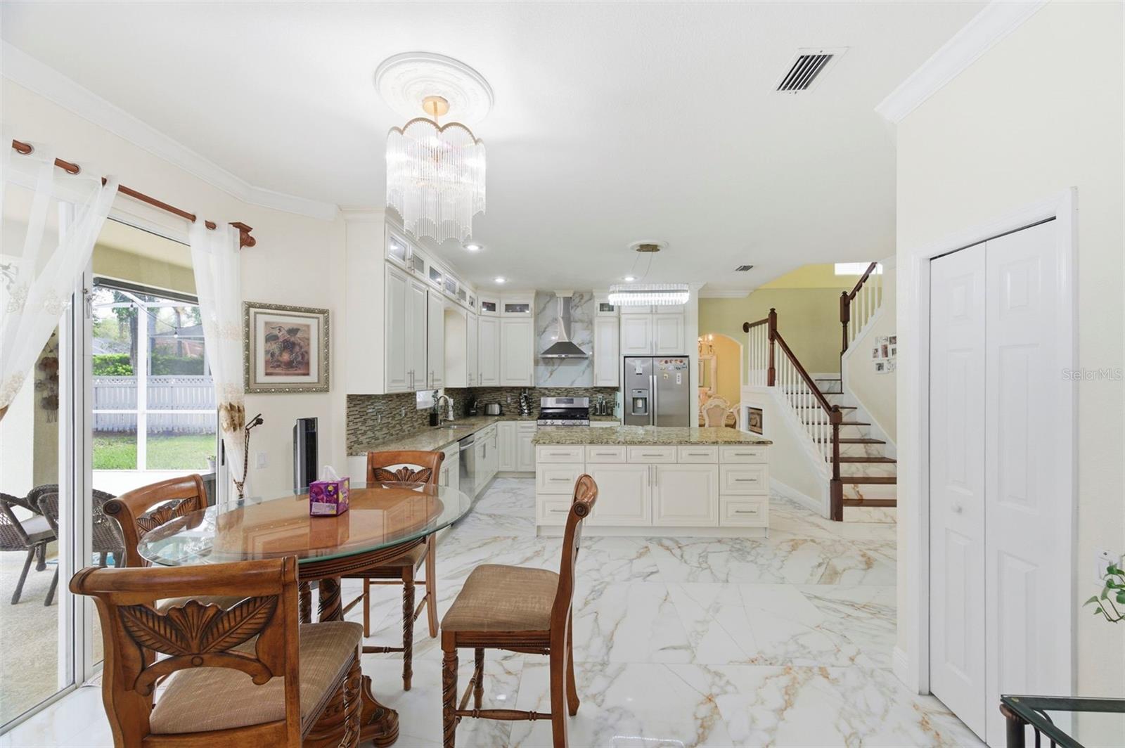 9207 MEADOW LANE CT, TAMPA, FL, 33647