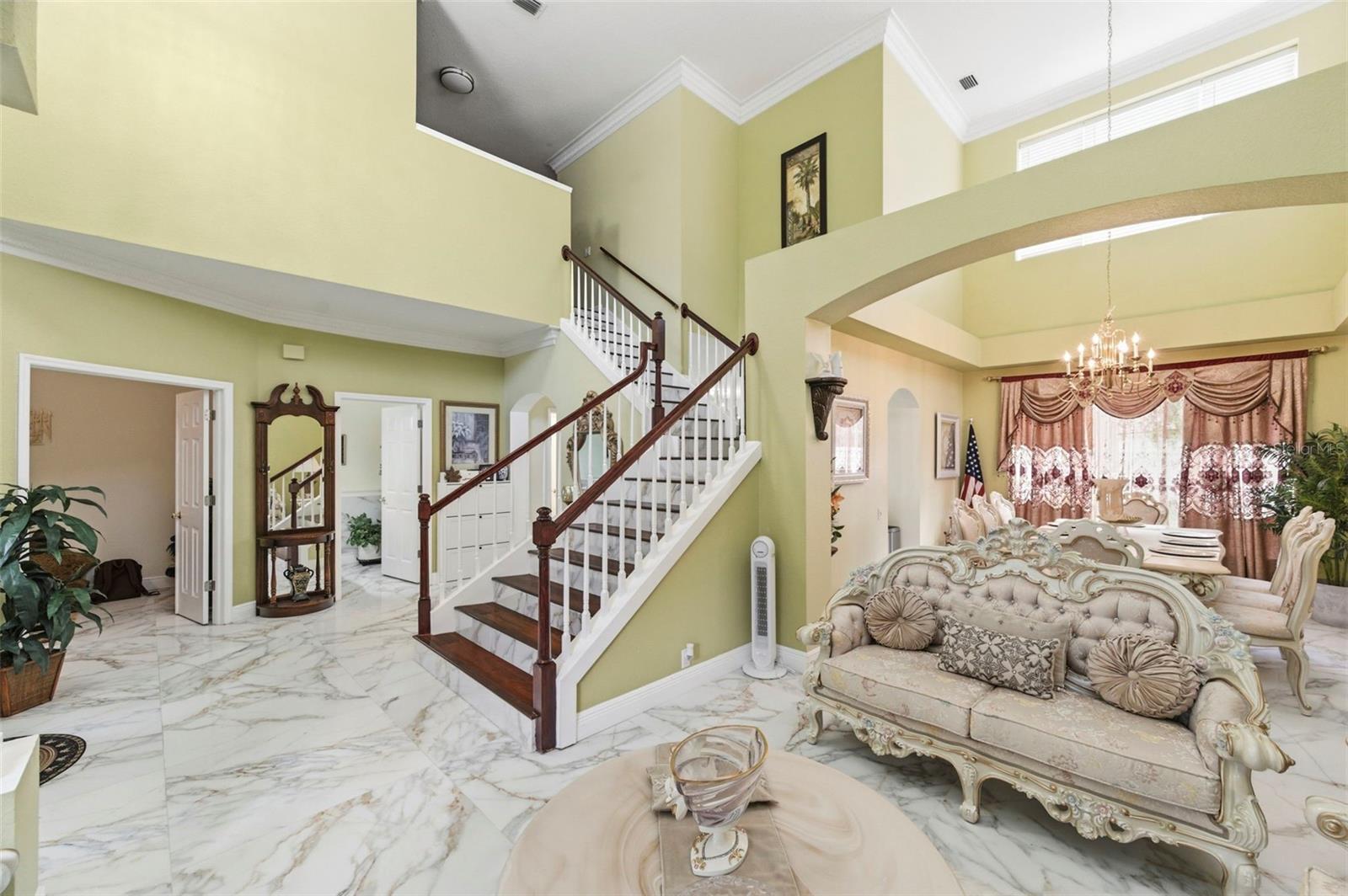 9207 MEADOW LANE CT, TAMPA, FL, 33647