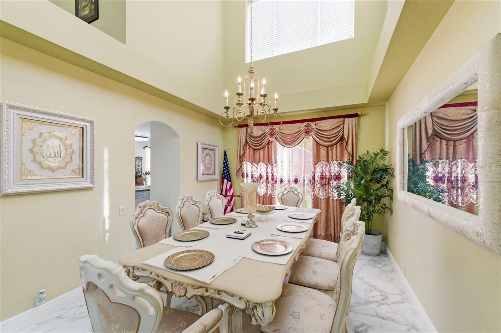 9207 MEADOW LANE CT, TAMPA, FL, 33647