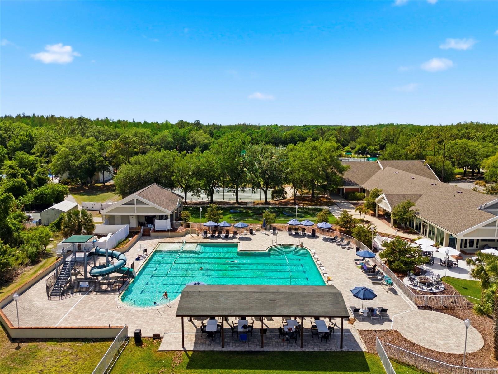 9207 MEADOW LANE CT, TAMPA, FL, 33647