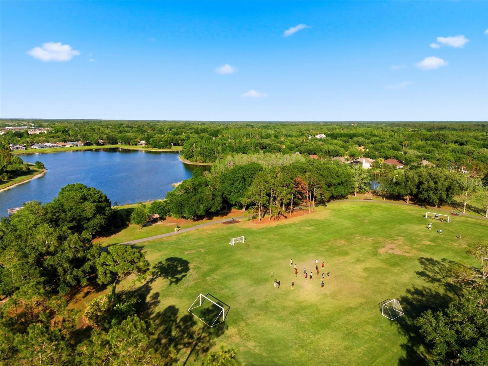 9207 MEADOW LANE CT, TAMPA, FL, 33647