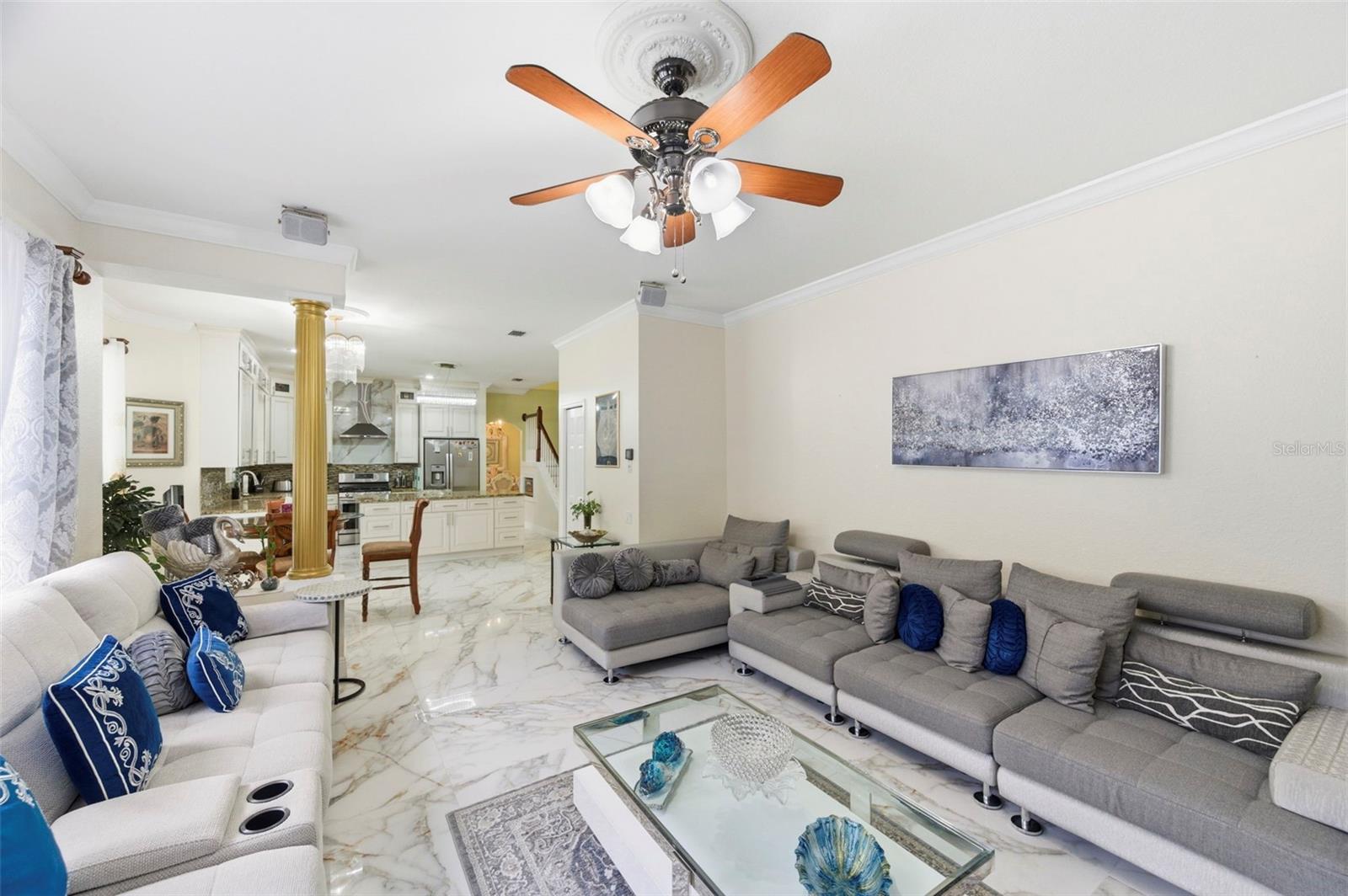 9207 MEADOW LANE CT, TAMPA, FL, 33647