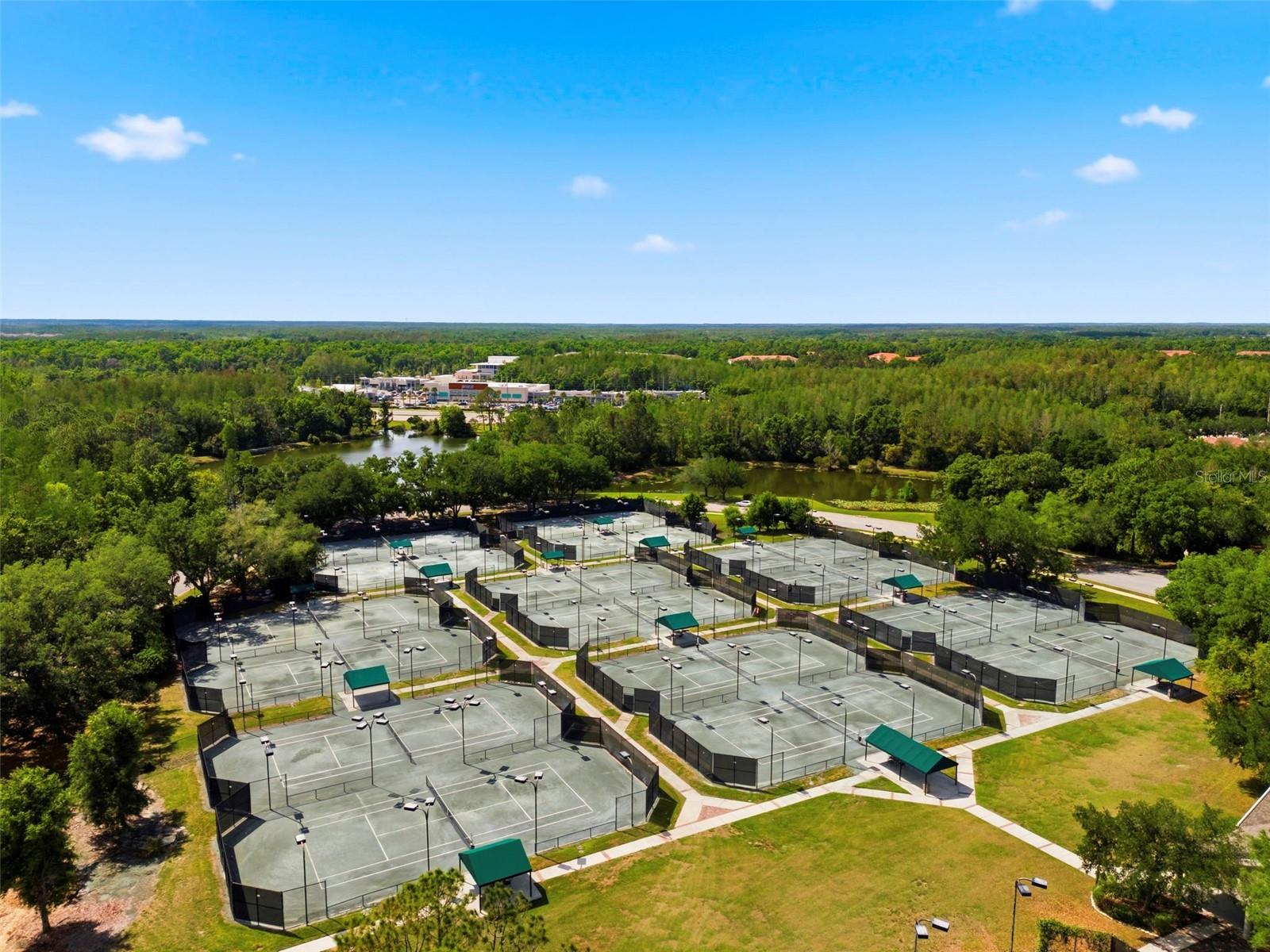 9207 MEADOW LANE CT, TAMPA, FL, 33647