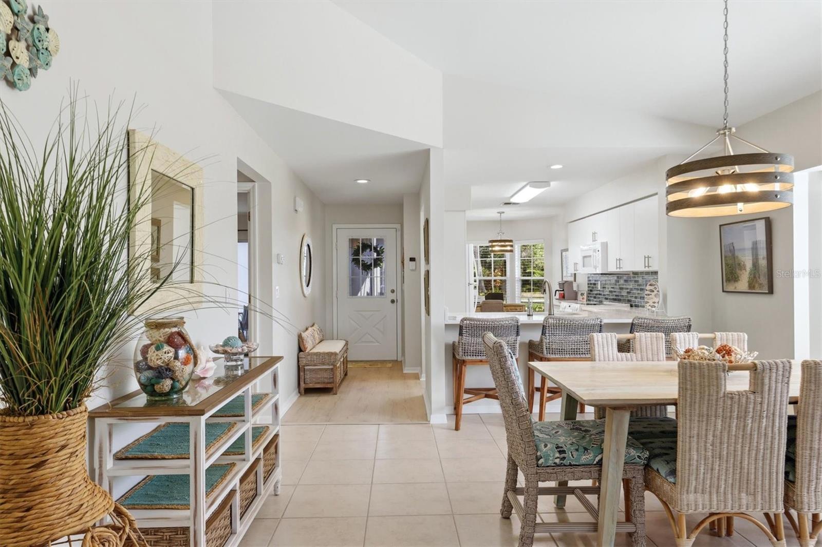 6401 APPROACH RD #32, SARASOTA, FL, 34238