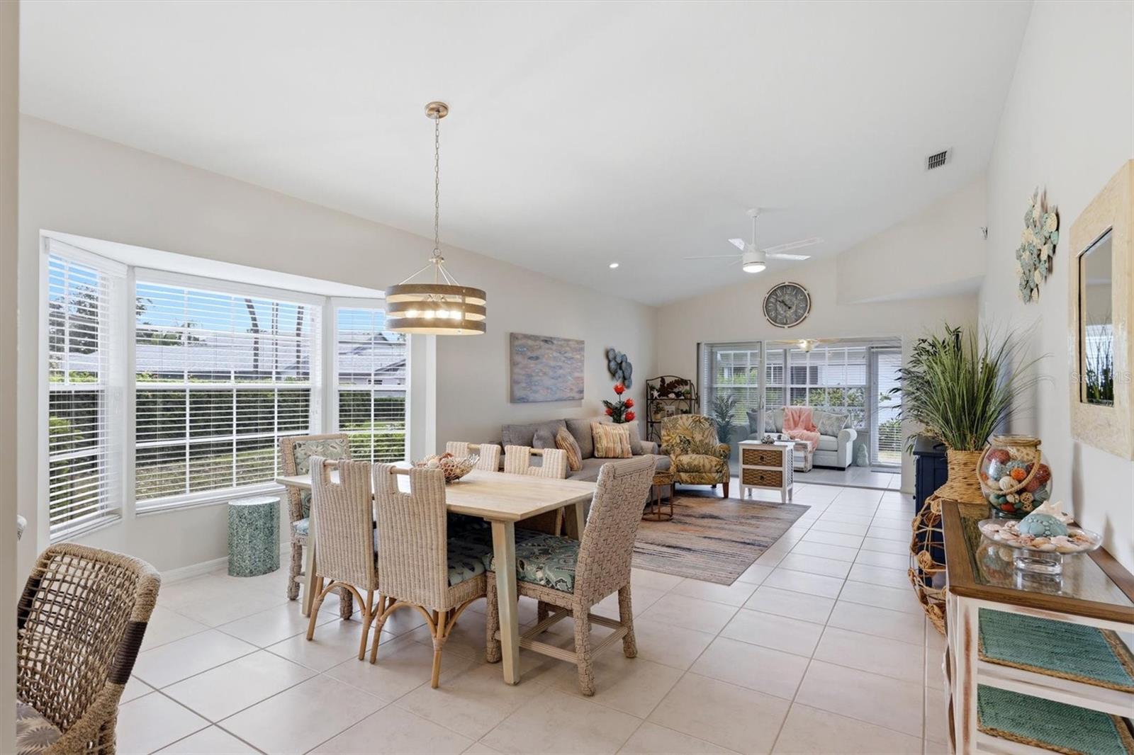 6401 APPROACH RD #32, SARASOTA, FL, 34238