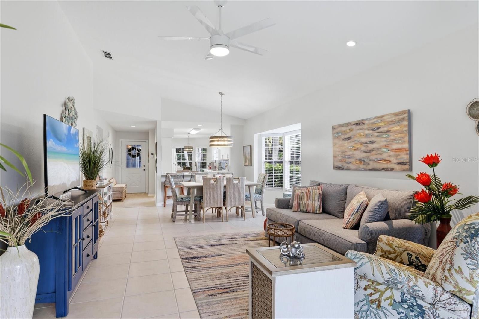 6401 APPROACH RD #32, SARASOTA, FL, 34238