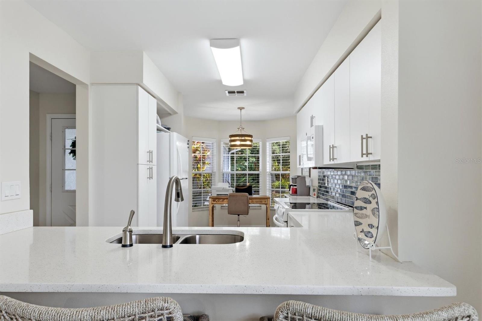 6401 APPROACH RD #32, SARASOTA, FL, 34238