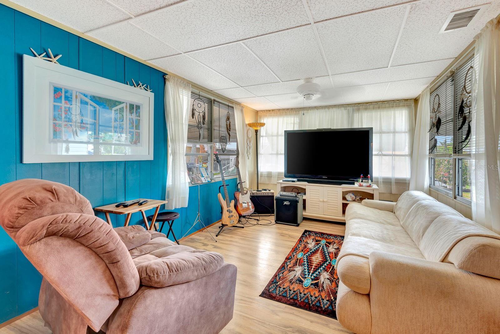 515 50TH AVENUE TER W, BRADENTON, FL, 34207